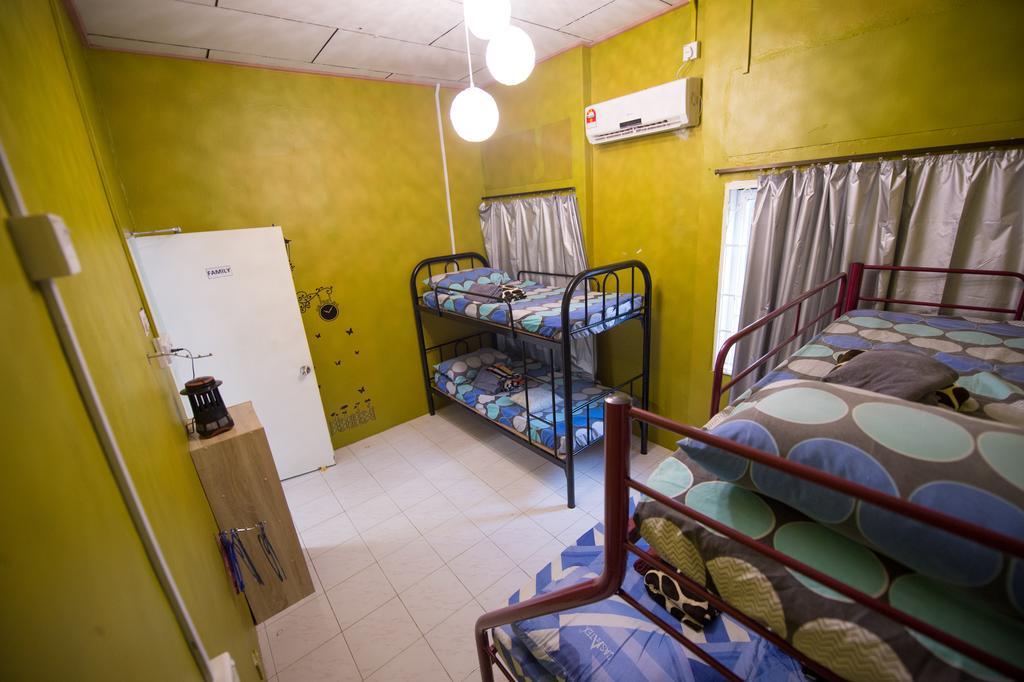 Kemaman Lodge & Cafe Chukai エクステリア 写真